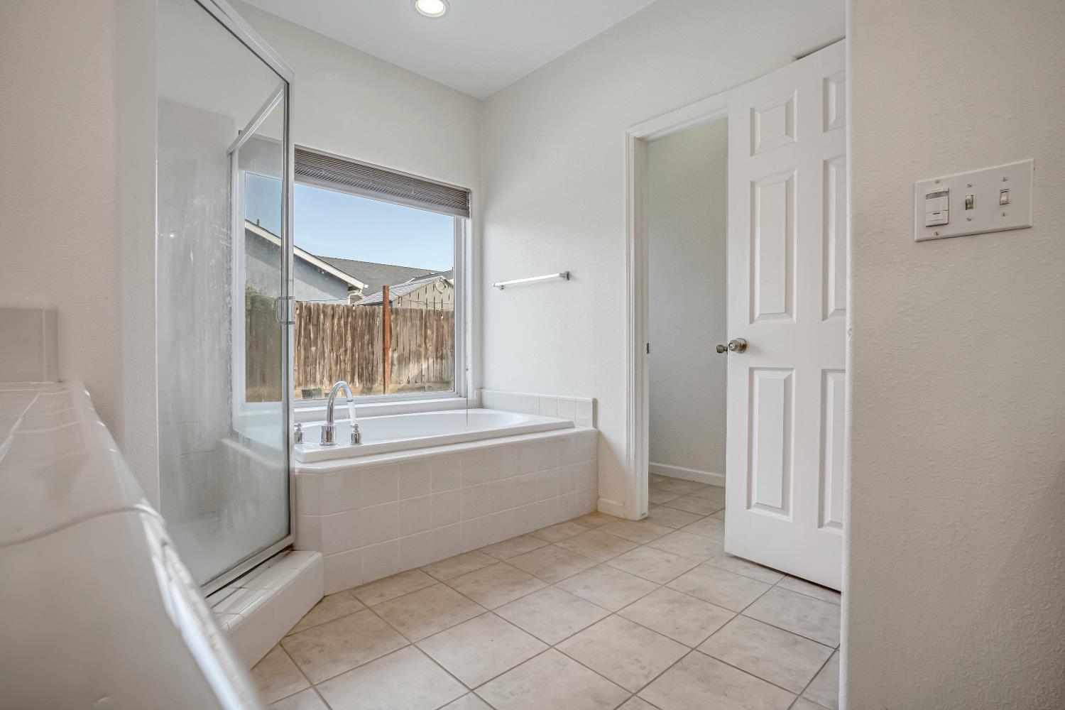 3062 N Filbert Ave, Fresno, CA 93727