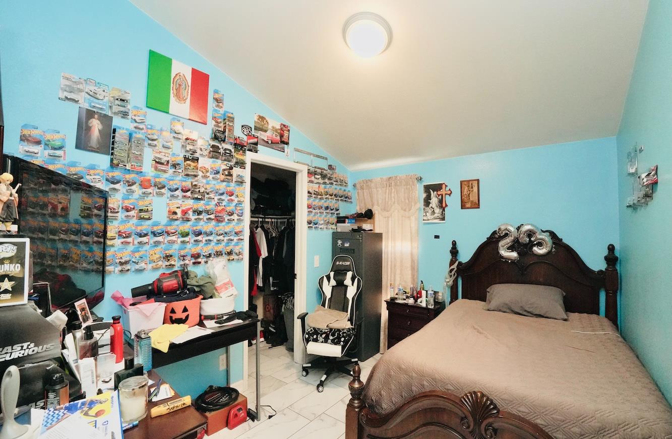 1199 W Cesar Chavez Blvd, Fresno, CA 93706