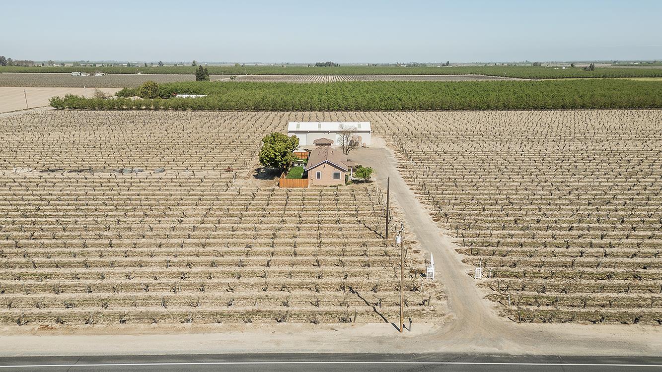 11888 W Shaw Ave, Fresno, CA 93723