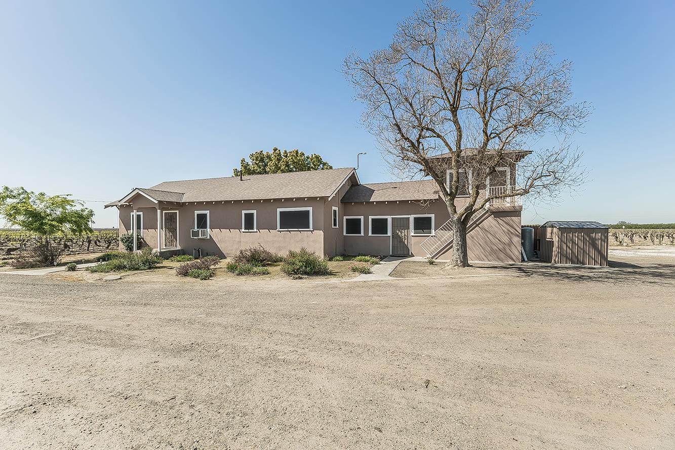 11888 W Shaw Ave, Fresno, CA 93723