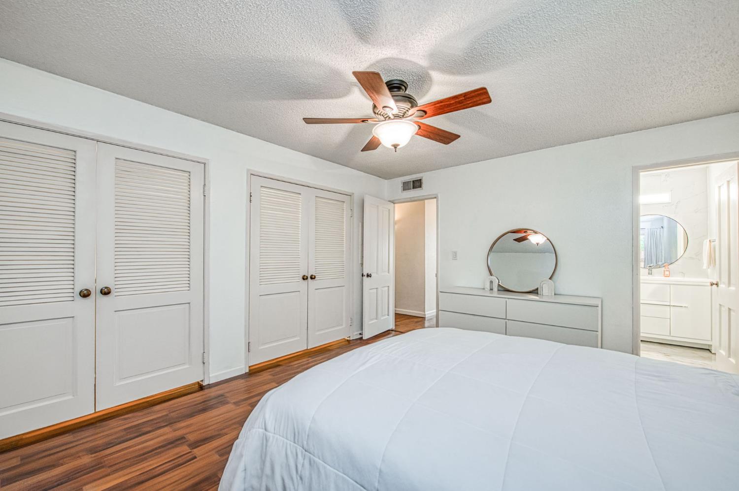 5052 N Wishon Ave #C, Fresno, CA 93704