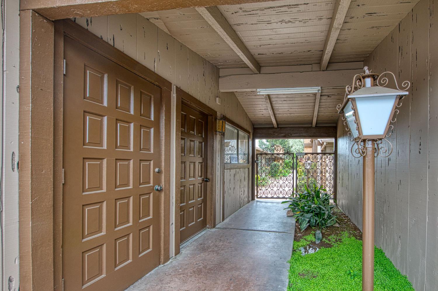 5052 N Wishon Ave #C, Fresno, CA 93704