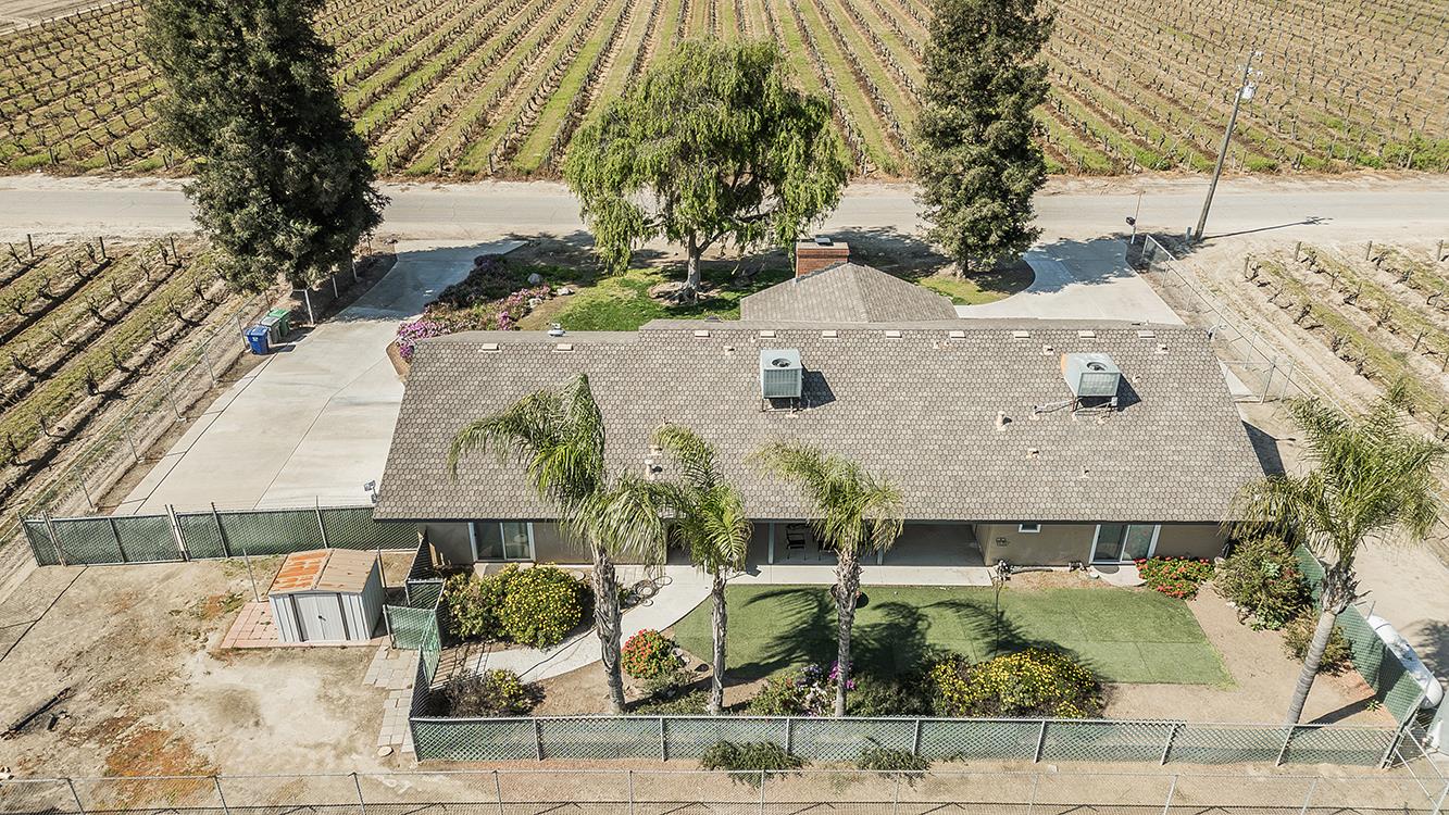 5290 N Bishop Ave, Fresno, CA 93723