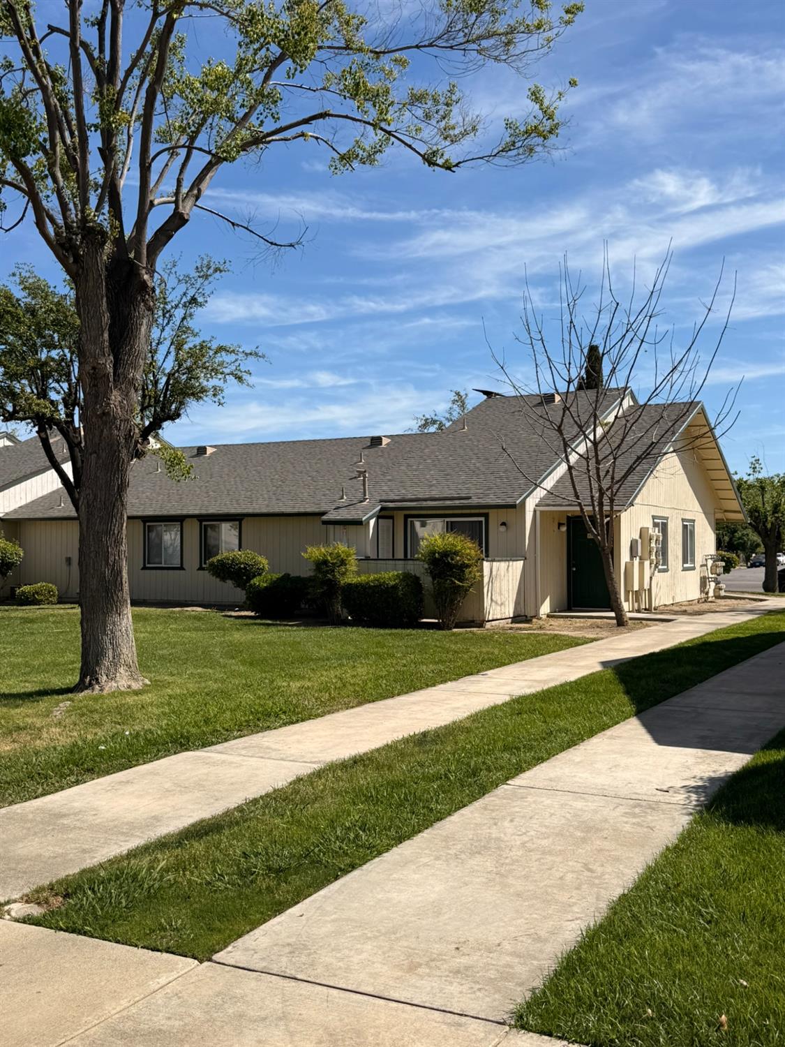 400 W Forest Ave, Coalinga, CA 93210