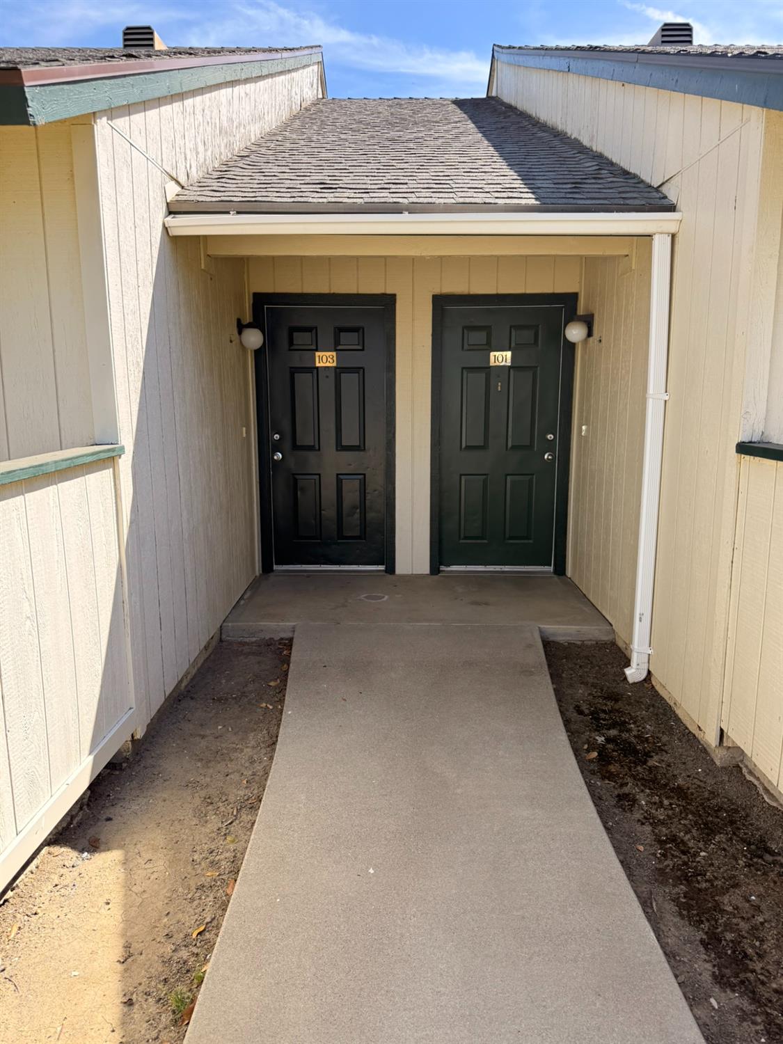 400 W Forest Ave, Coalinga, CA 93210