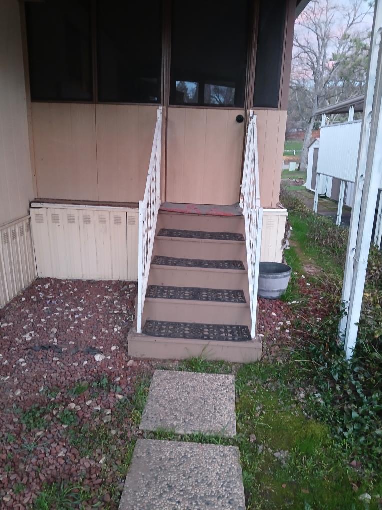 39678 Road 425B #SPC93, Oakhurst, CA 93644