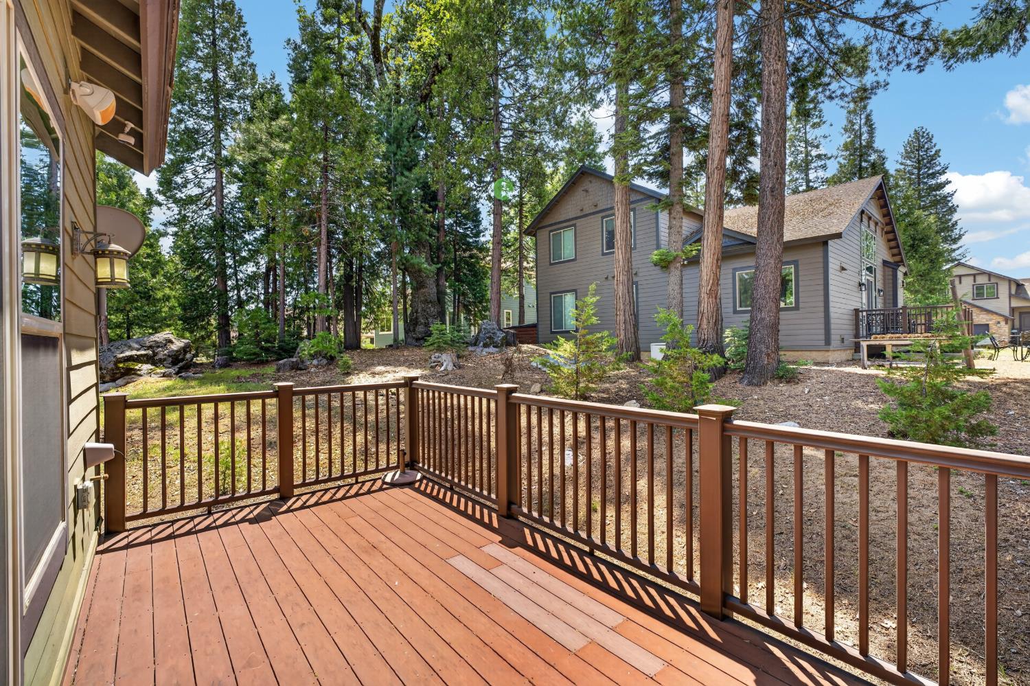 39597 Sunrock Ln, Shaver Lake, CA 93664
