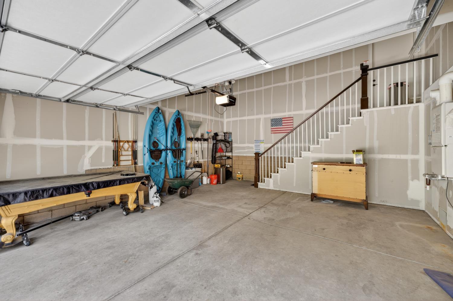 39597 Sunrock Ln, Shaver Lake, CA 93664