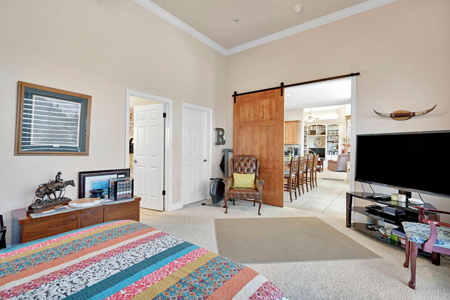 2572 Trenton Ave, Clovis, CA 93619