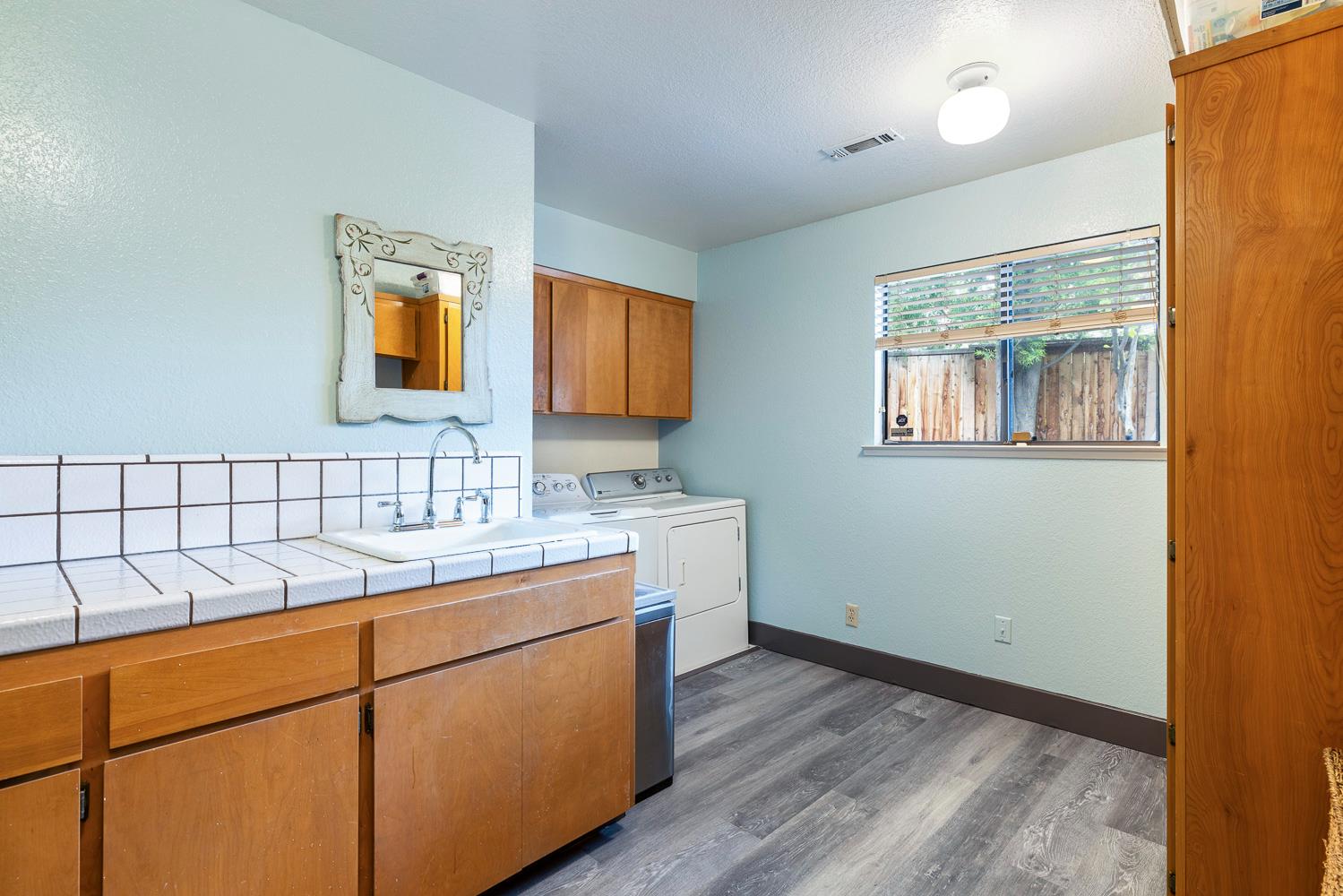 6638 N Marty Ave, Fresno, CA 93711