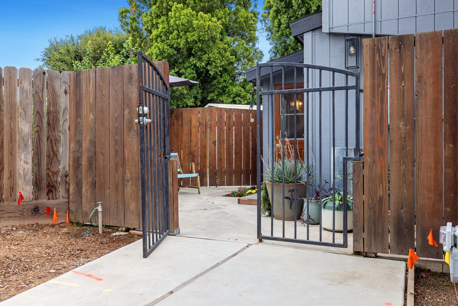 6638 N Marty Ave, Fresno, CA 93711