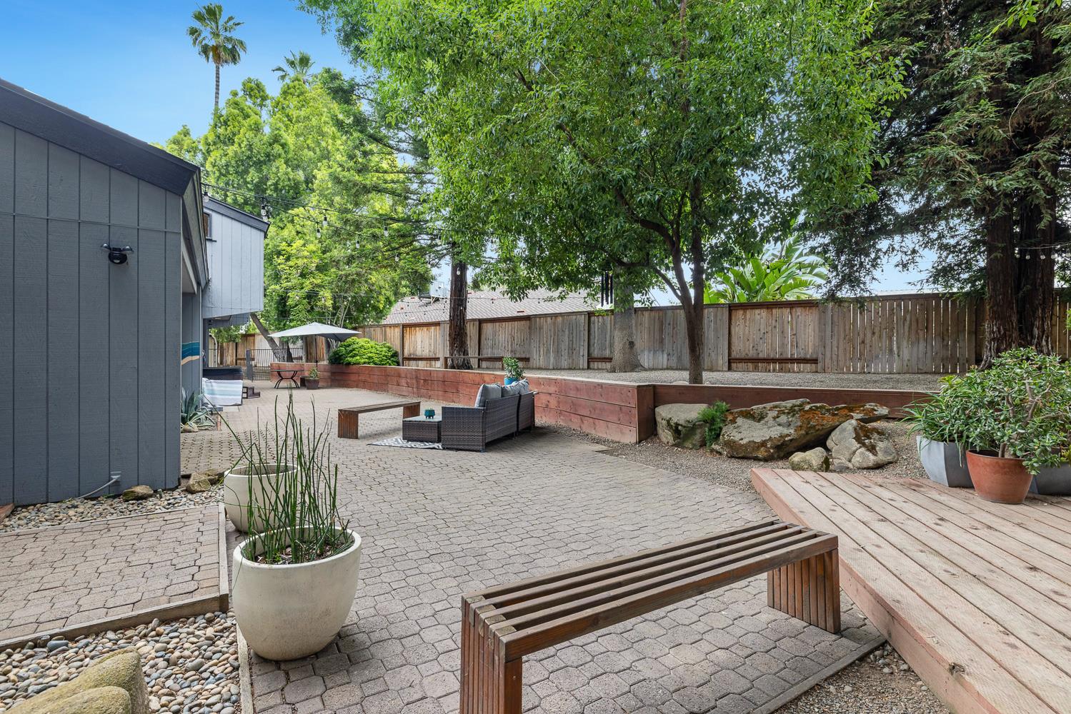 6638 N Marty Ave, Fresno, CA 93711