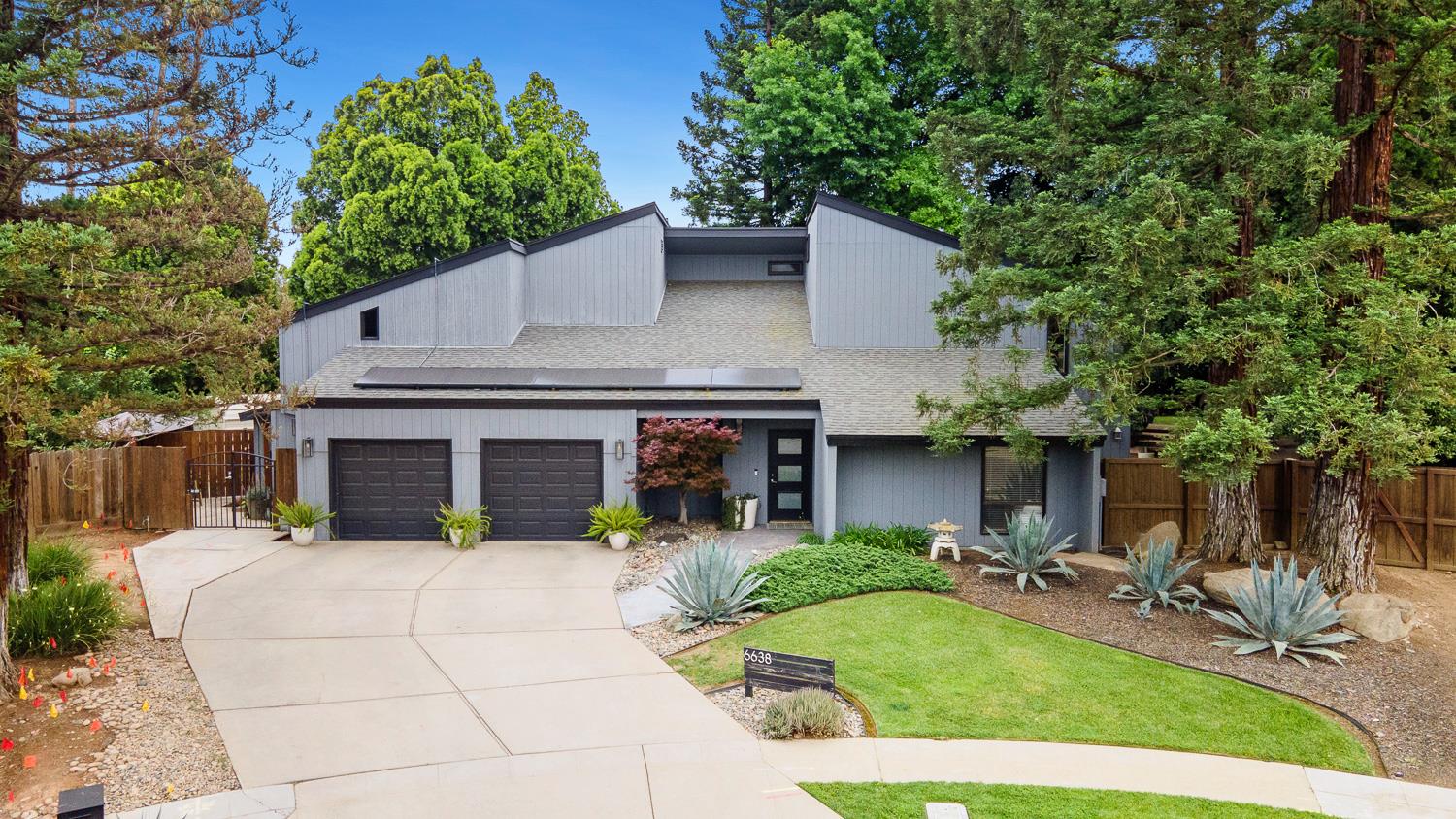 6638 N Marty Ave, Fresno, CA 93711