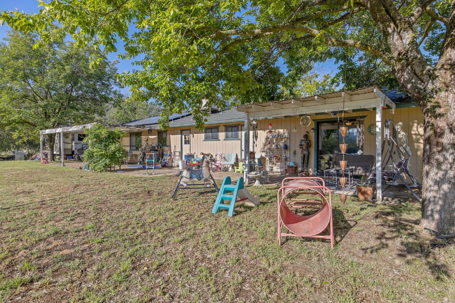 29478 Fallen Oak Rd, Tollhouse, CA 93667