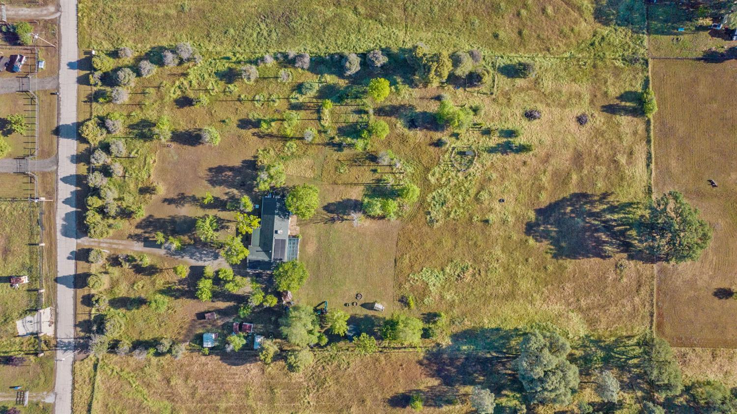 29478 Fallen Oak Rd, Tollhouse, CA 93667