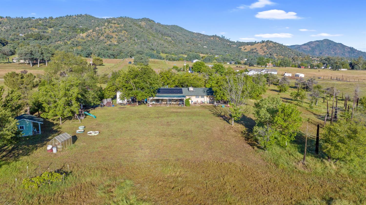 29478 Fallen Oak Rd, Tollhouse, CA 93667