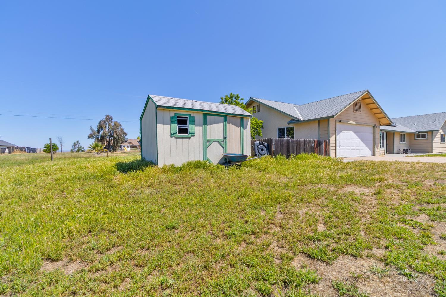 36805 Blanca Ave, Madera, CA 93636