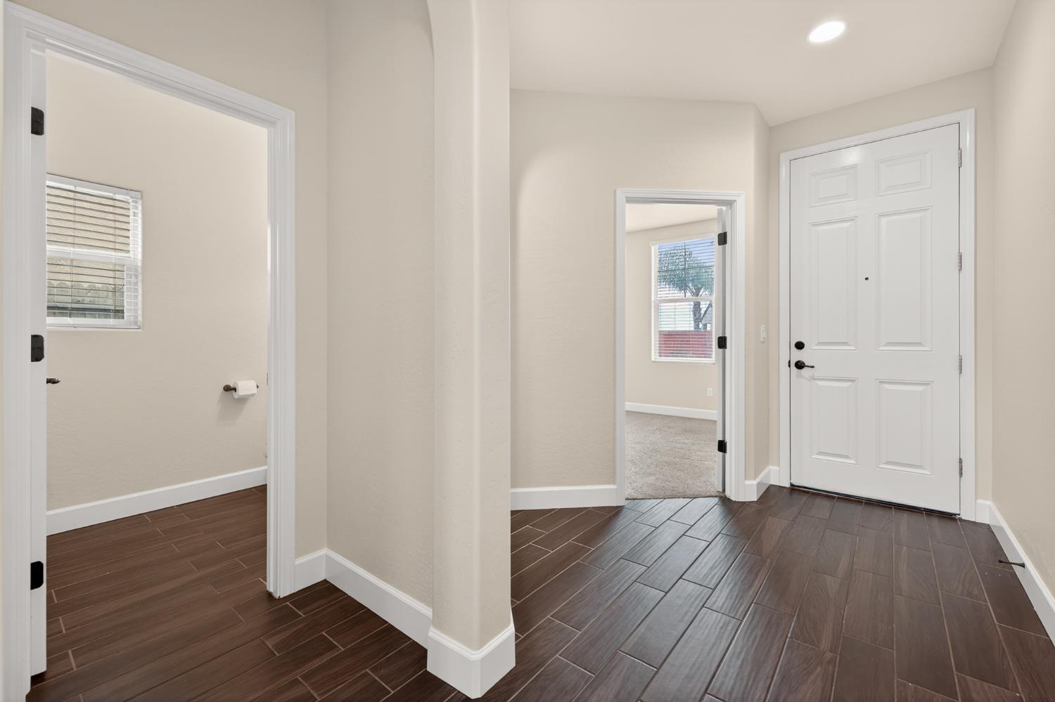 3579 Taylor Ln, Clovis, CA 93619