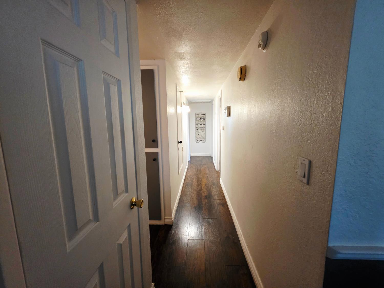 1239 Chittenden Ave, Corcoran, CA 93212