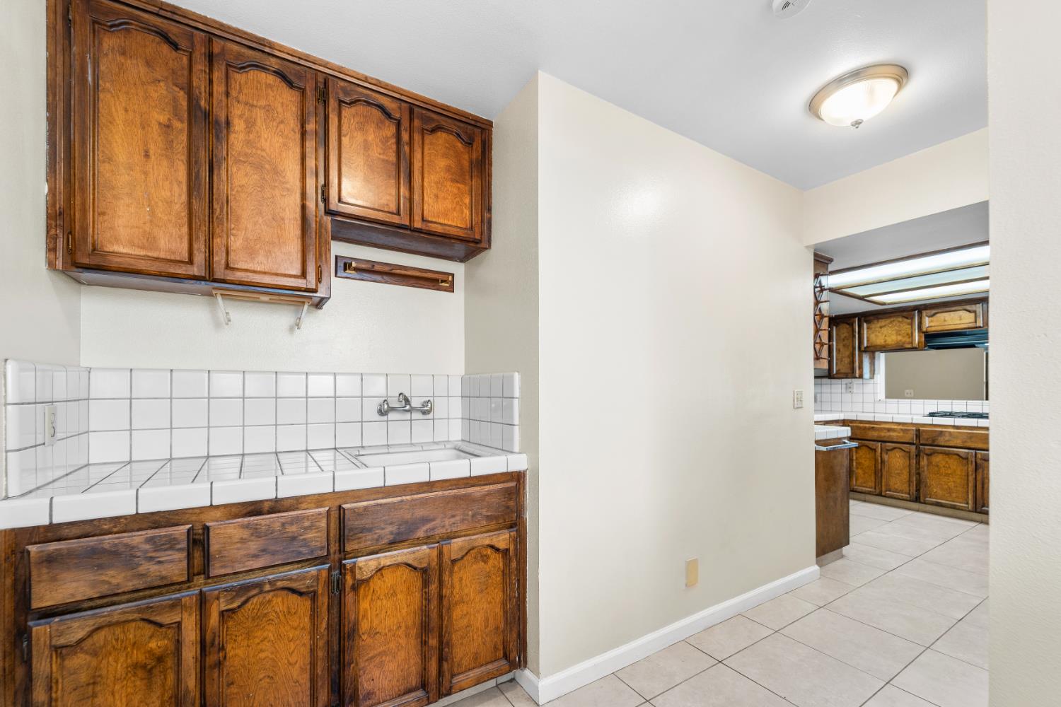 1407 Purvis Ave, Clovis, CA 93611