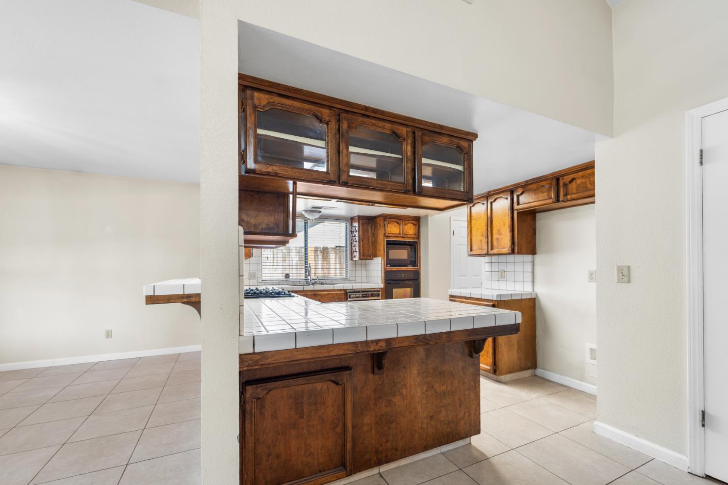 1407 Purvis Ave, Clovis, CA 93611