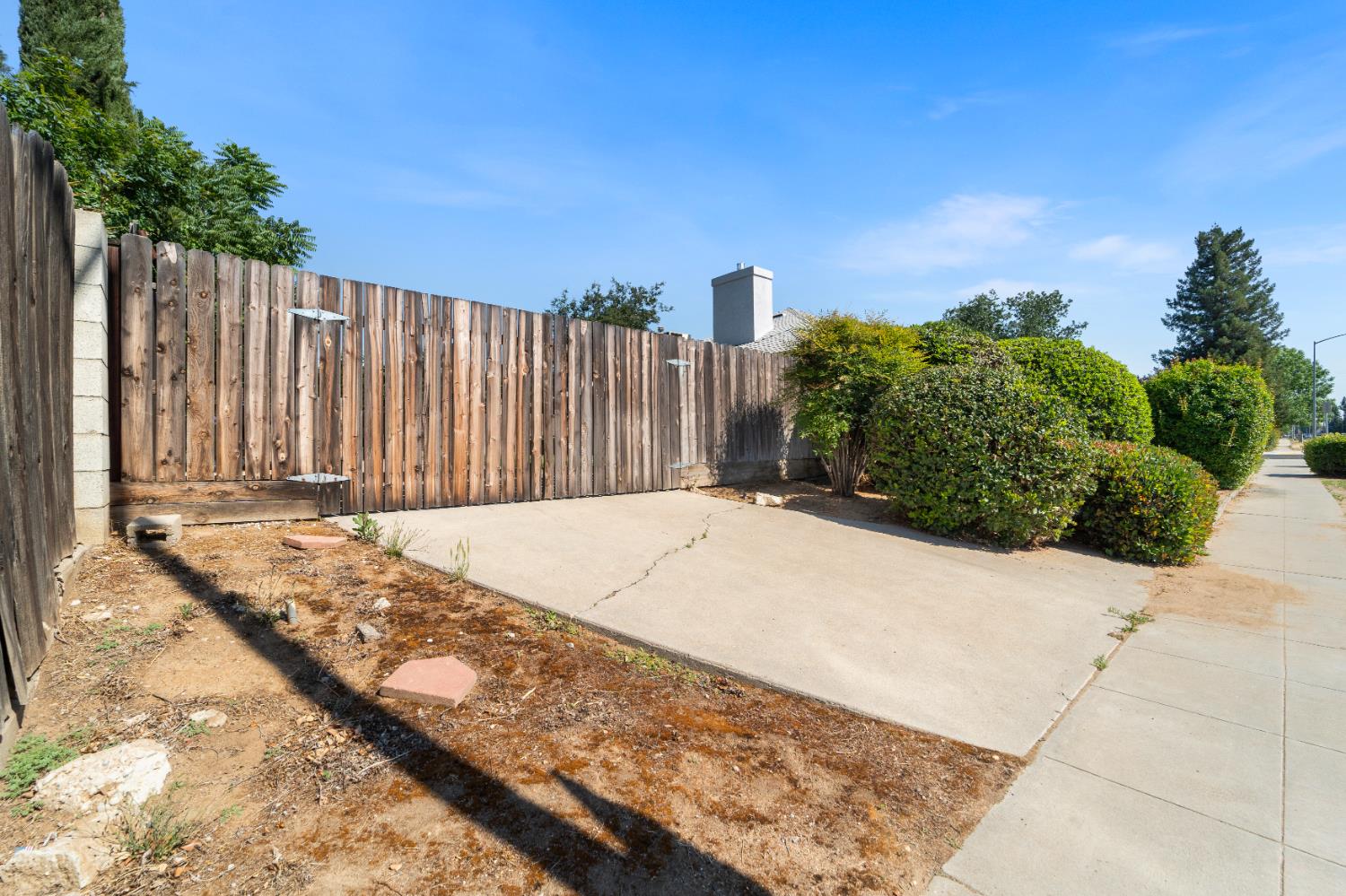 1407 Purvis Ave, Clovis, CA 93611