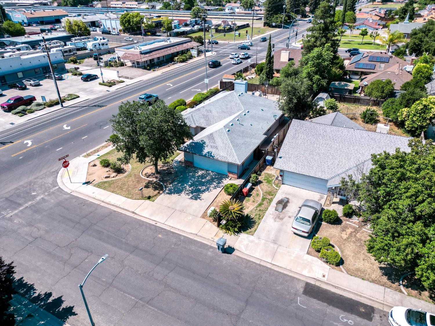 1407 Purvis Ave, Clovis, CA 93611