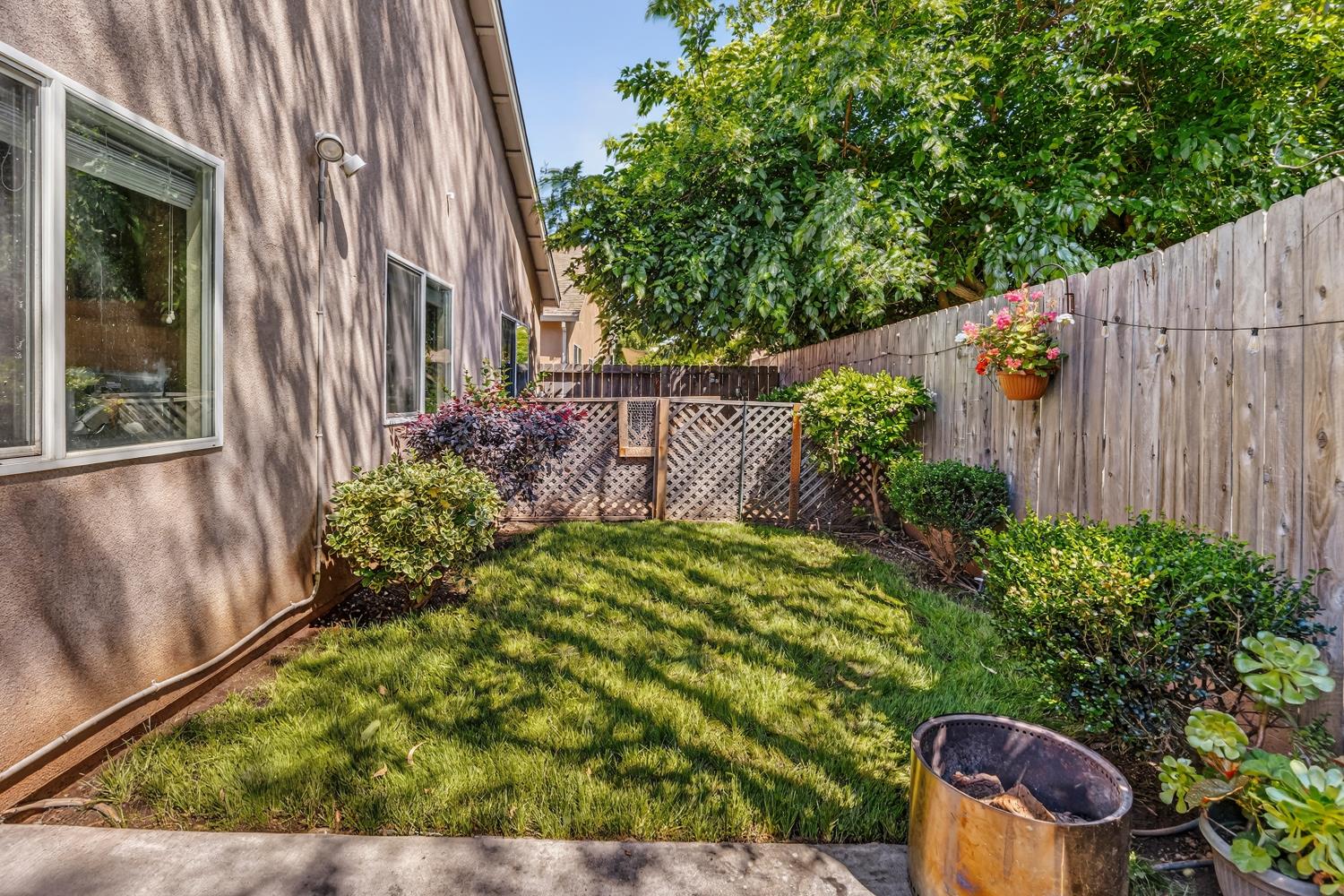4 Harrier Ln, Chico, CA 95926