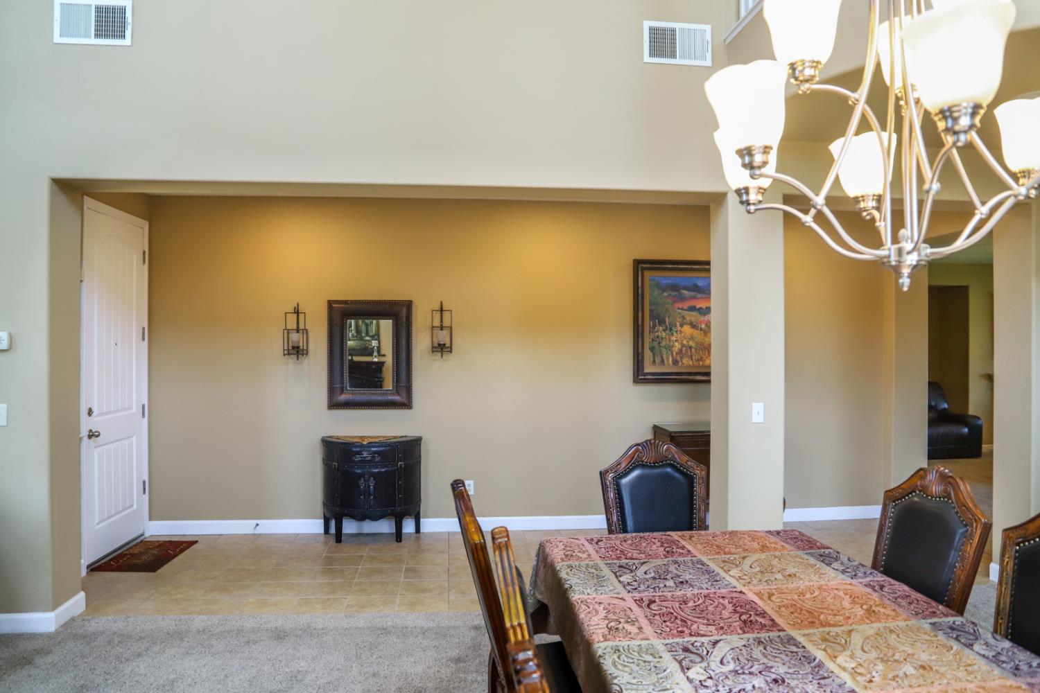 4292 N Gregory Ave, Fresno, CA 93722
