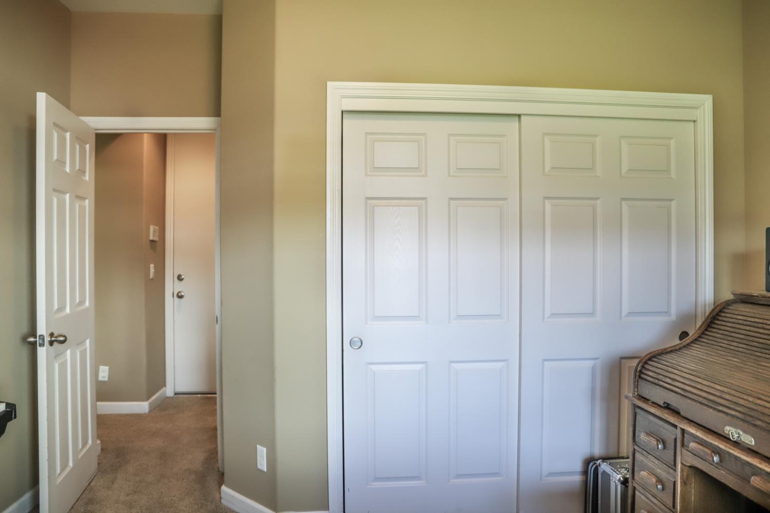 4292 N Gregory Ave, Fresno, CA 93722