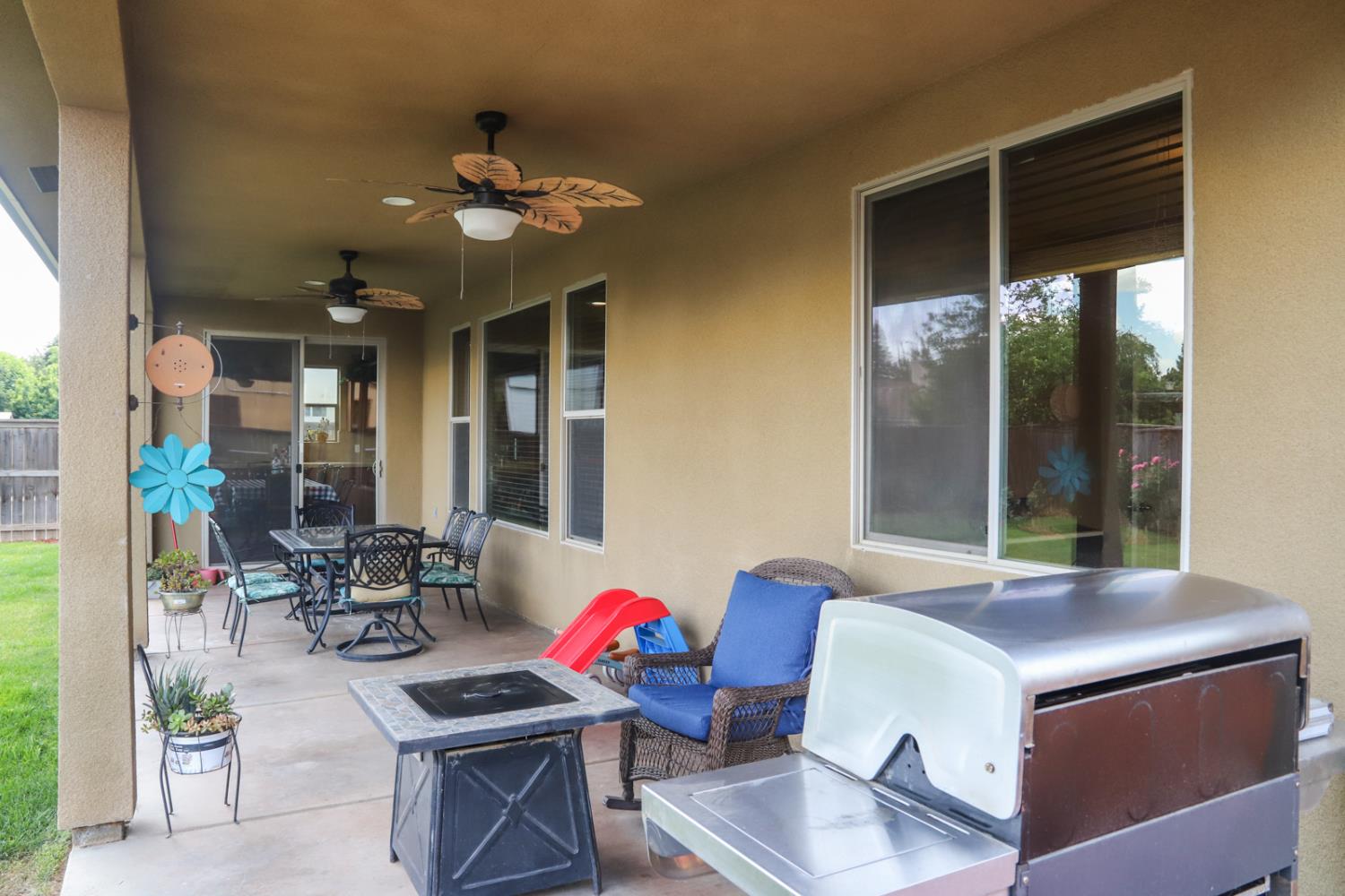 4292 N Gregory Ave, Fresno, CA 93722