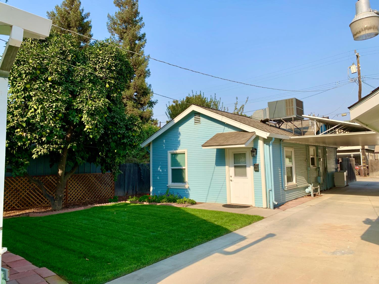 1300 Marion St, Kingsburg, CA 631