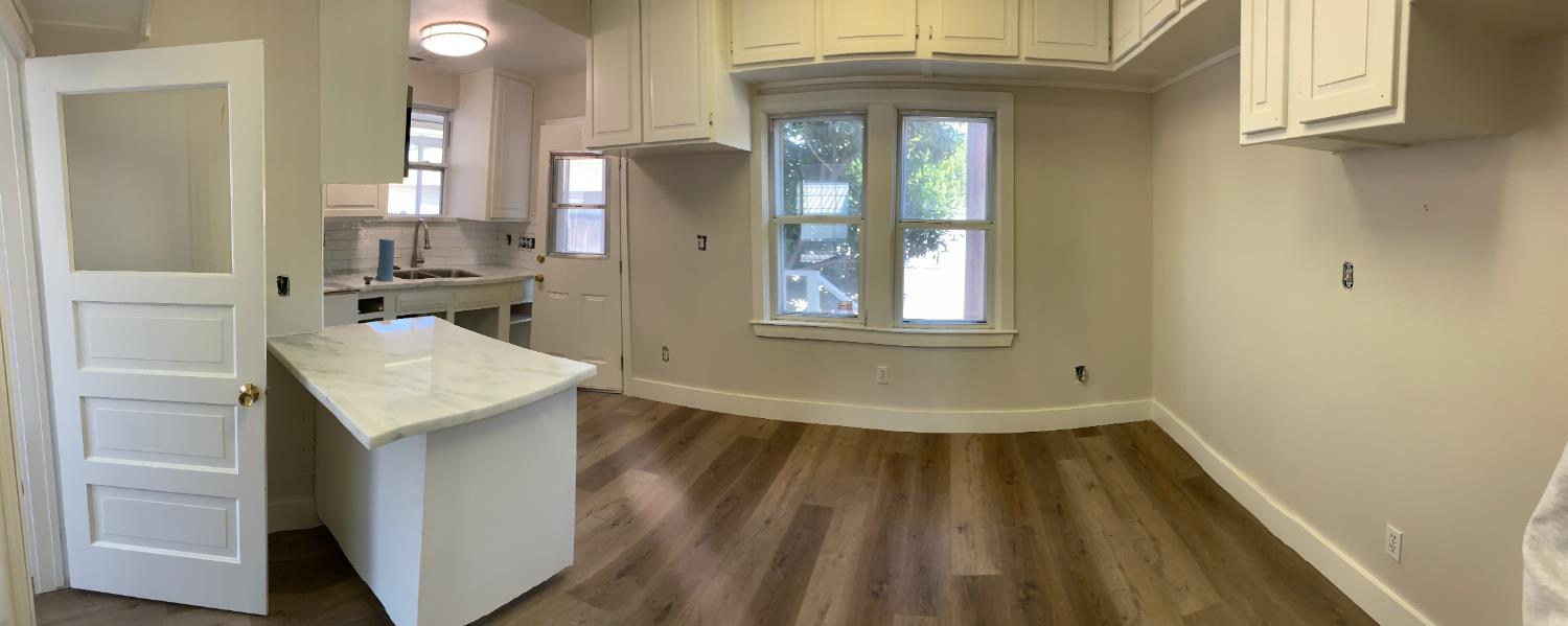 1300 Marion St, Kingsburg, CA 631