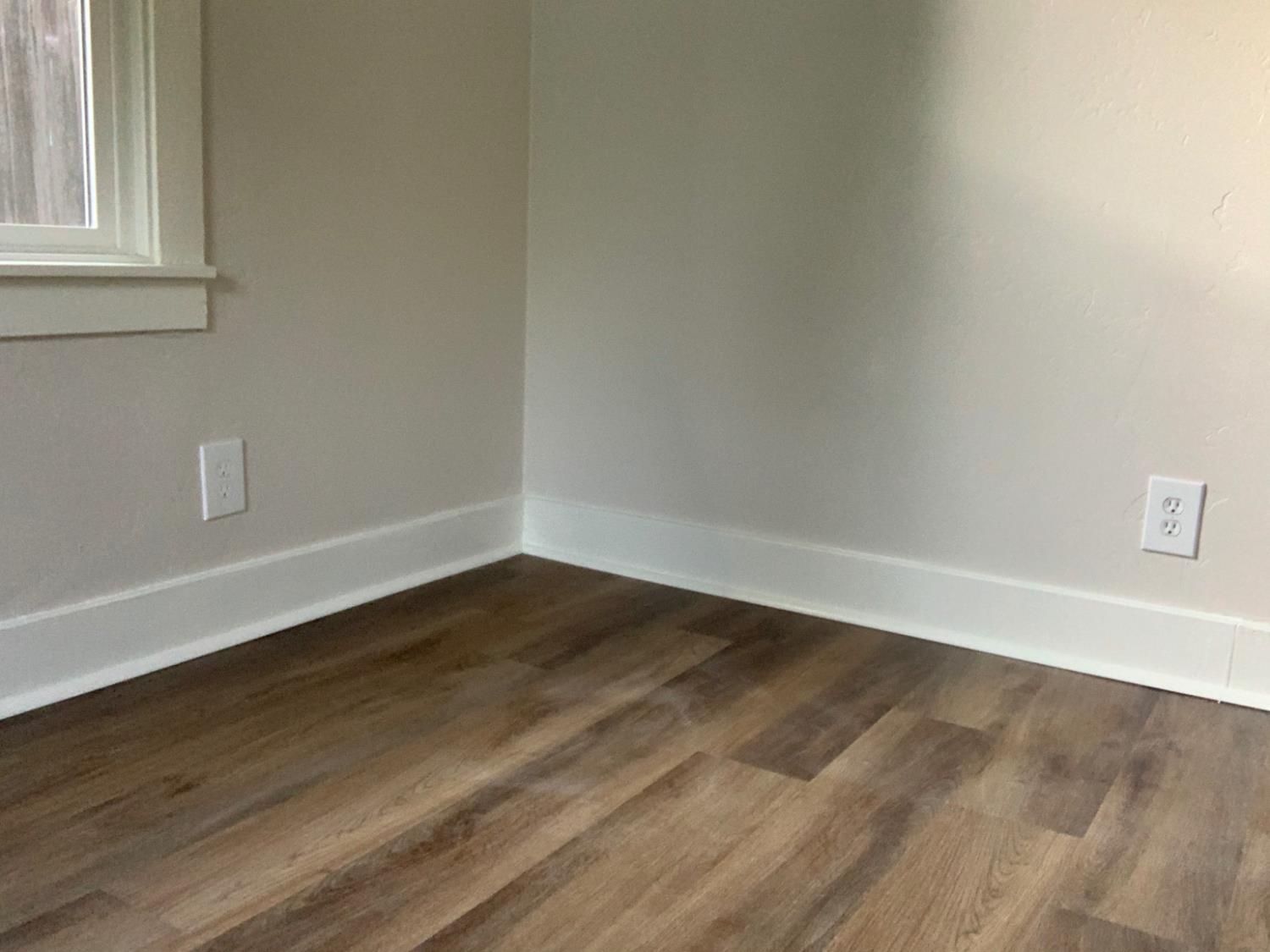 1300 Marion St, Kingsburg, CA 631