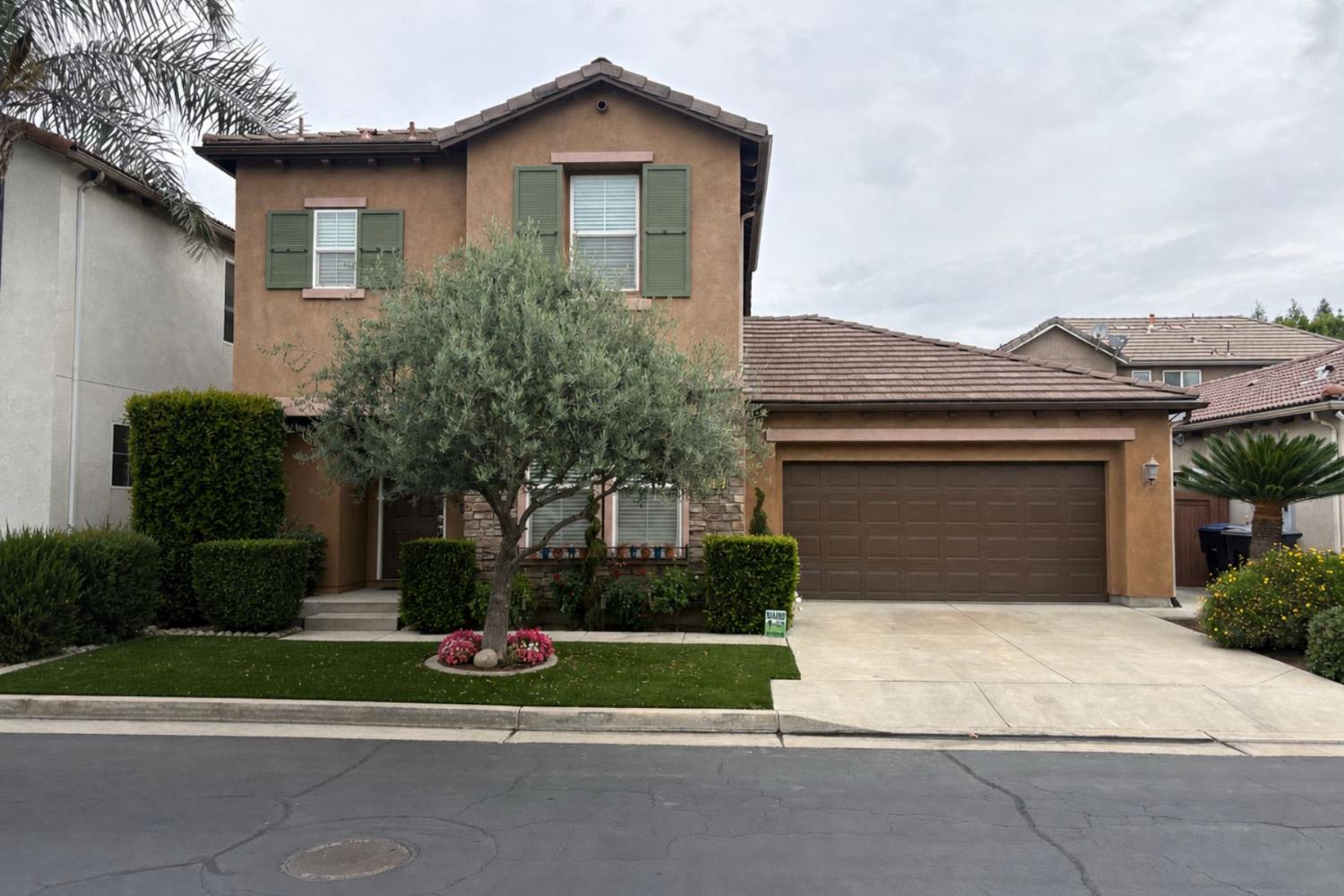5118 W Arezzo Ave, Visalia, CA 93291