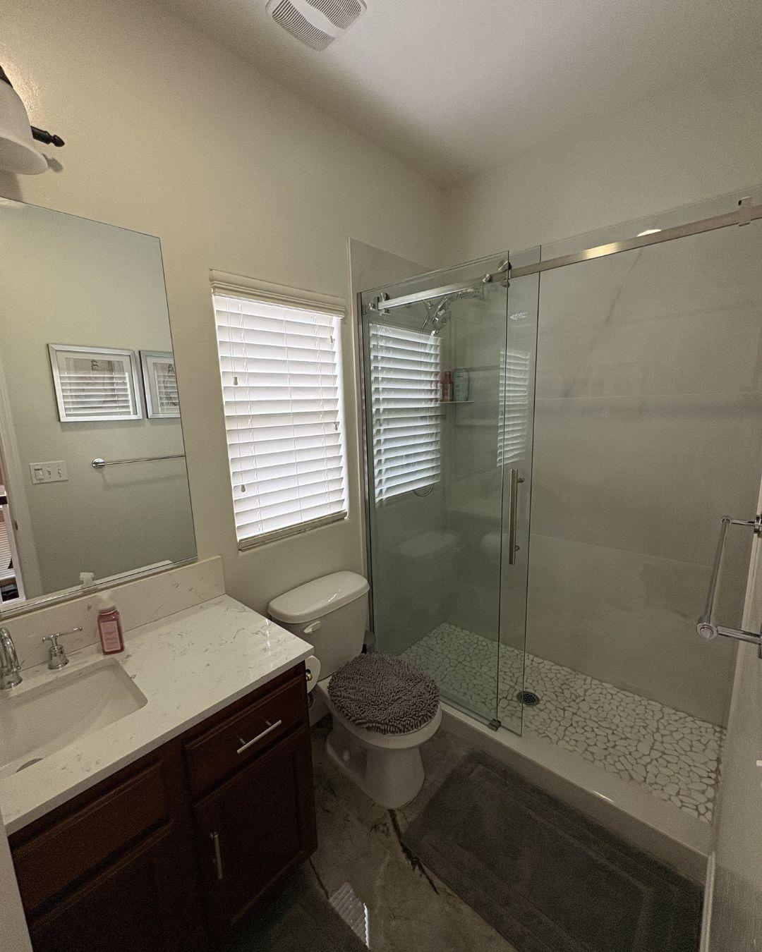 5118 W Arezzo Ave, Visalia, CA 93291