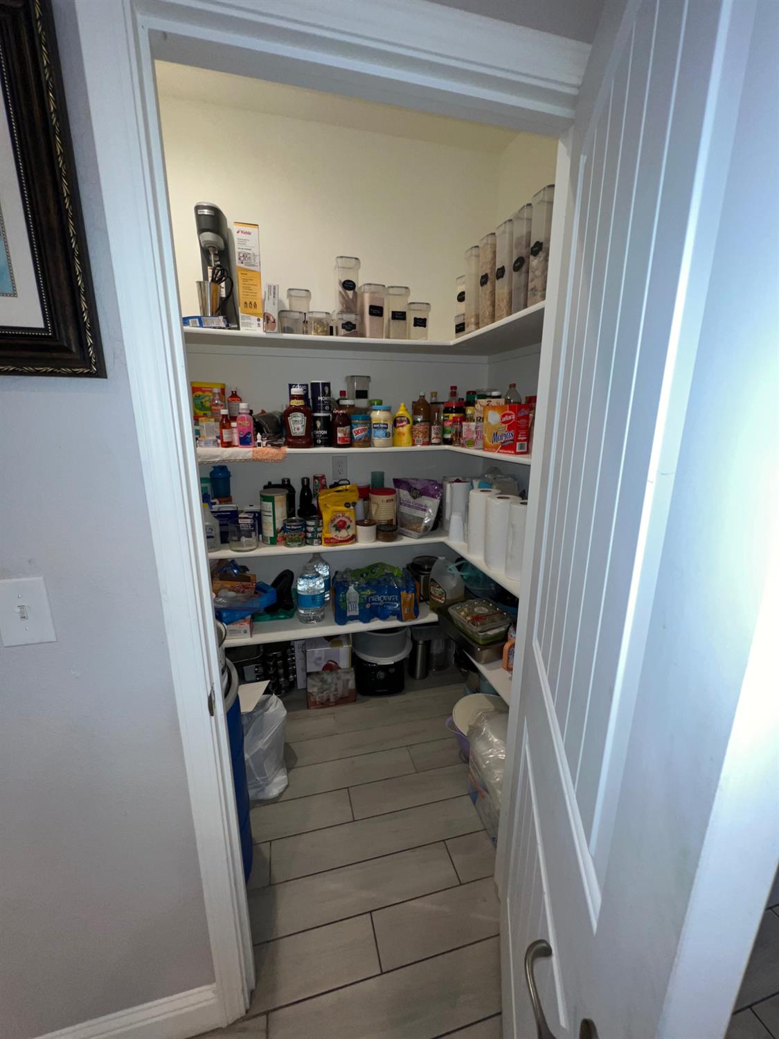 889 Coloma Pl, Madera, CA 93637