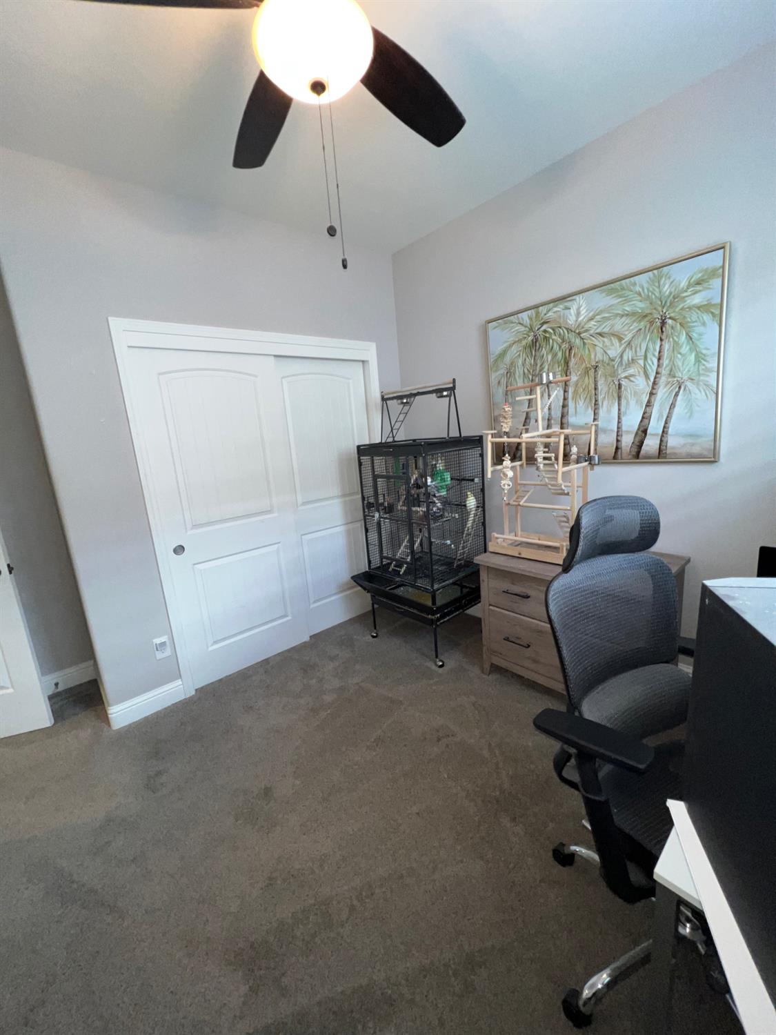 889 Coloma Pl, Madera, CA 93637
