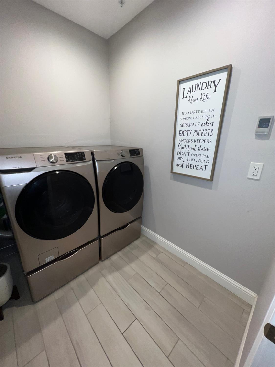 889 Coloma Pl, Madera, CA 93637