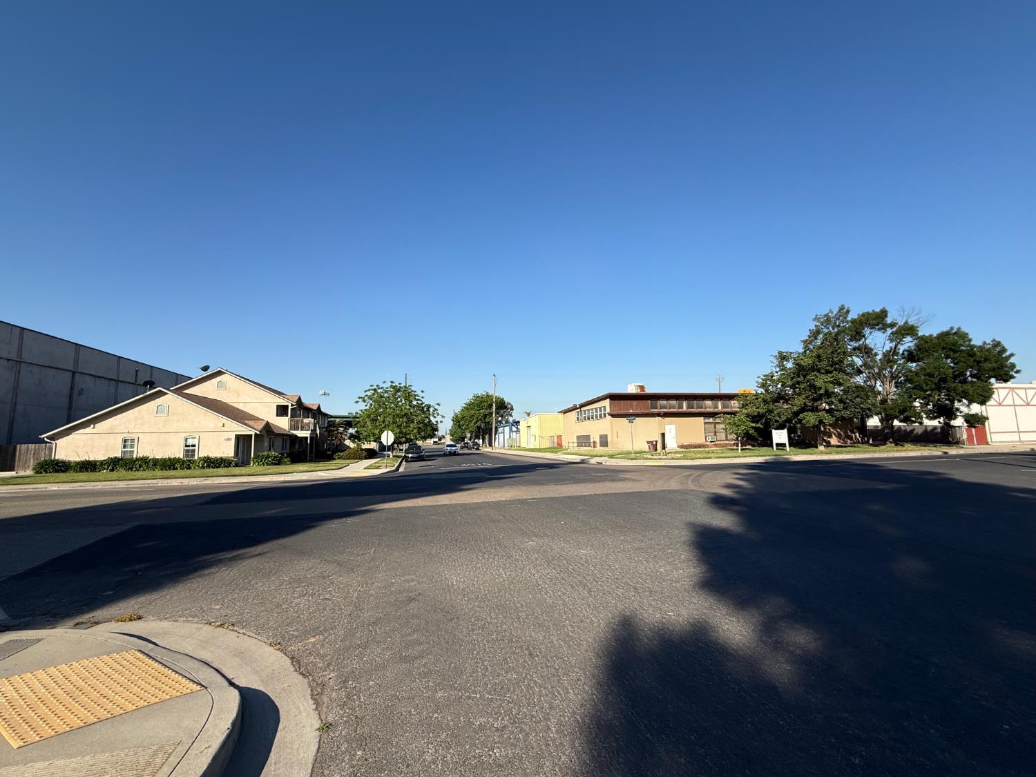 1300 Marion St, Kingsburg, CA 631