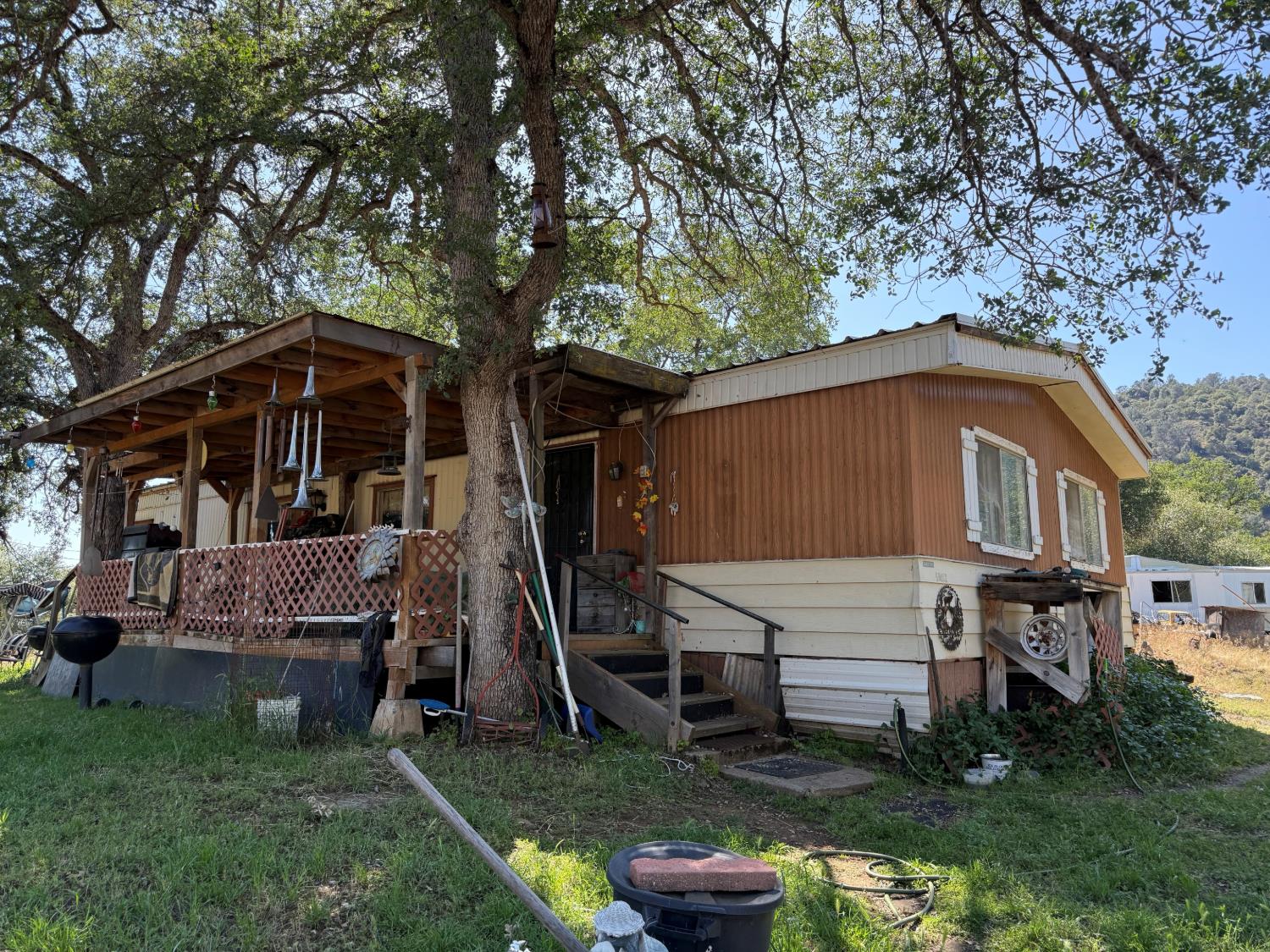 50652 50640 Road 200, O neals, CA 93645