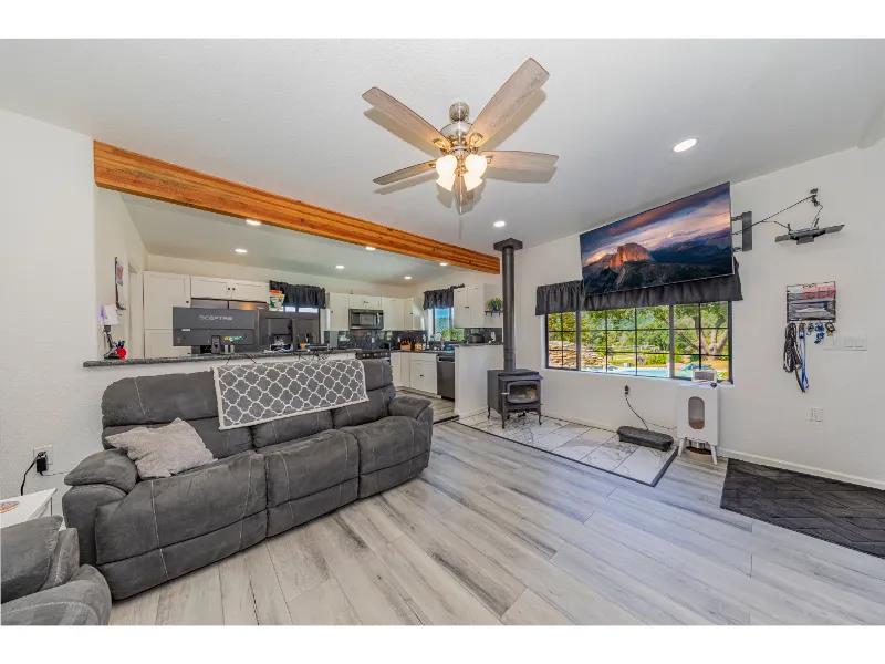 43980 Highway 49, Ahwahnee, CA 93601