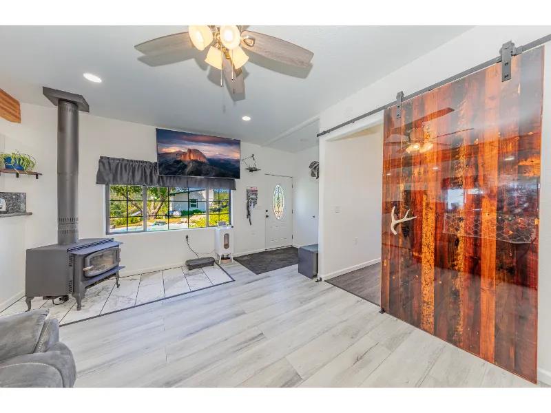 43980 Highway 49, Ahwahnee, CA 93601