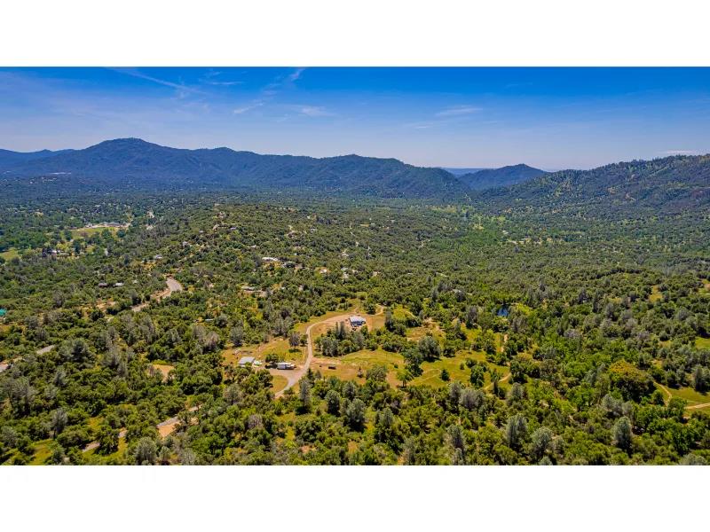 43980 Highway 49, Ahwahnee, CA 93601