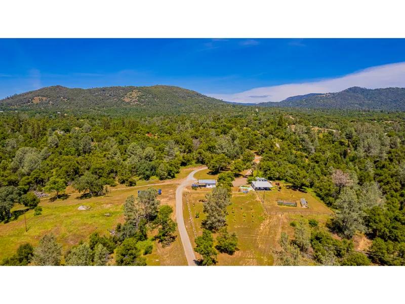 43980 Highway 49, Ahwahnee, CA 93601