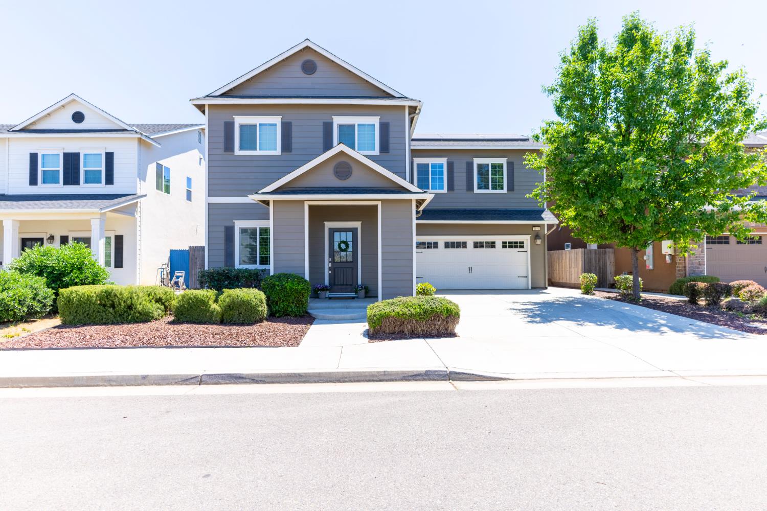 4158 Duncan Ave, Clovis, CA 93619