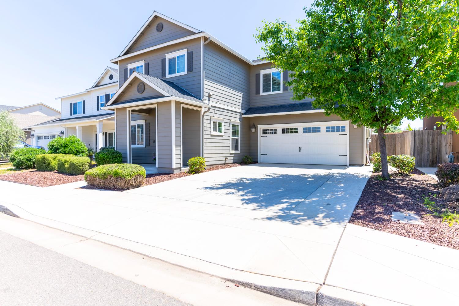 4158 Duncan Ave, Clovis, CA 93619