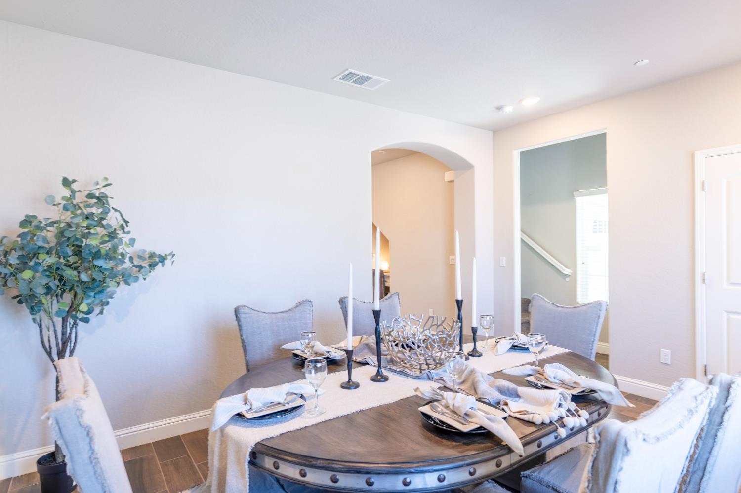 4158 Duncan Ave, Clovis, CA 93619