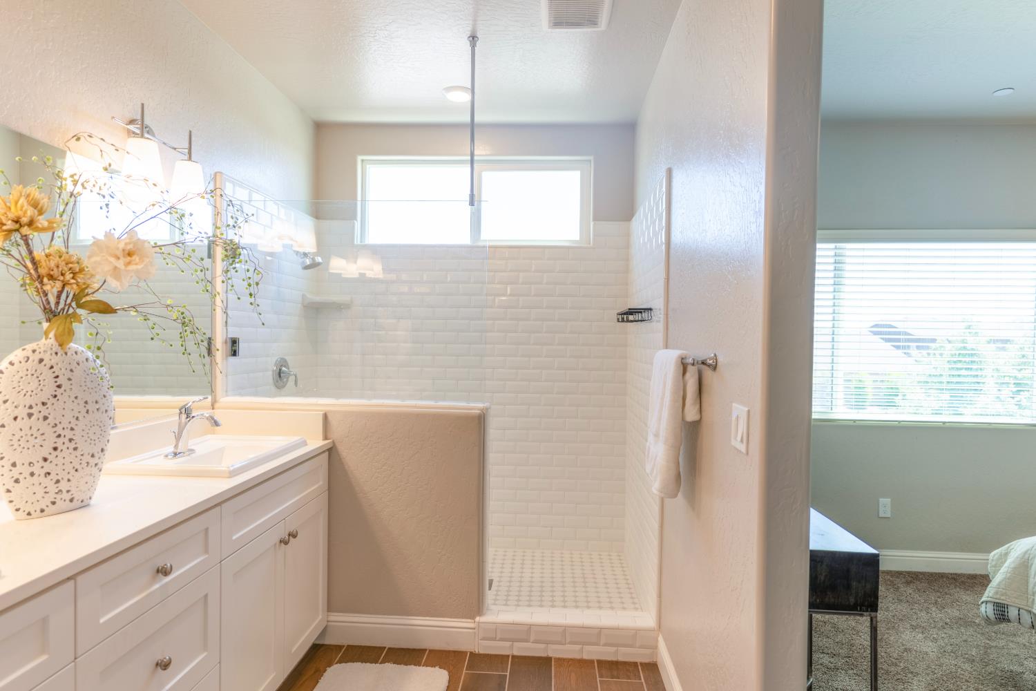 4158 Duncan Ave, Clovis, CA 93619