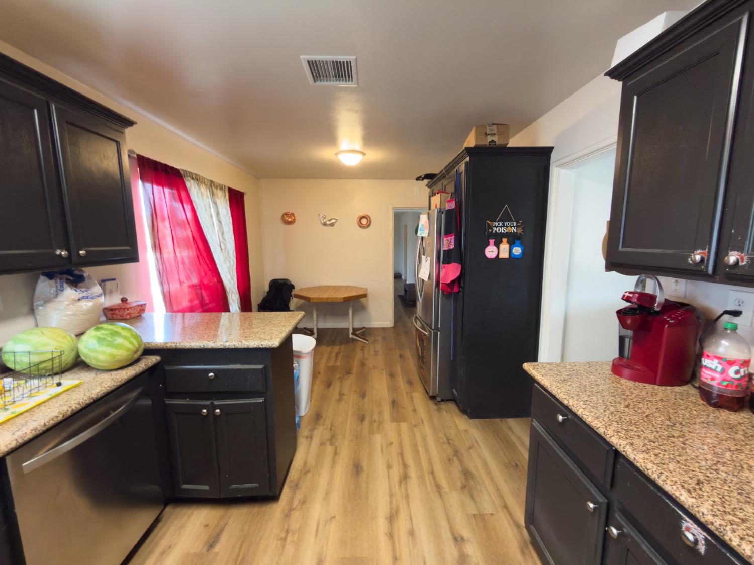 34 E McKinley Ave, Fresno, CA 93728